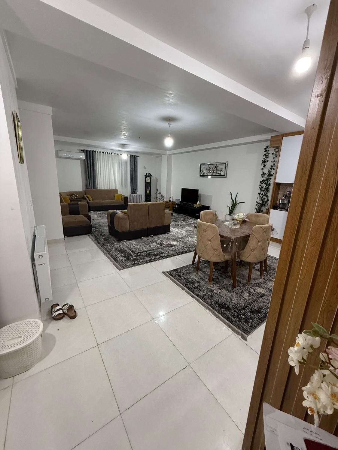 آپارتمان 120 متری مستر دوخواب ویودار انقلاب 24|فروش آپارتمان|بندر گز, |دیوار