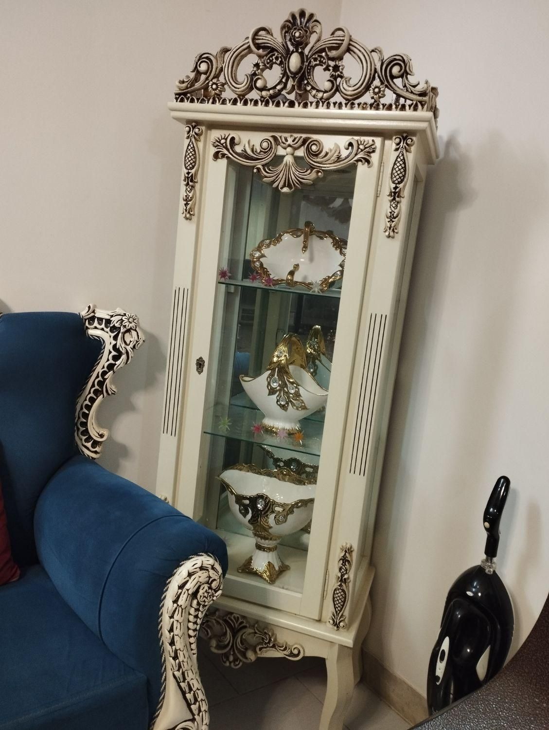 بوفه رنگ استخوانی|بوفه، ویترین، کنسول|گرگان, |دیوار