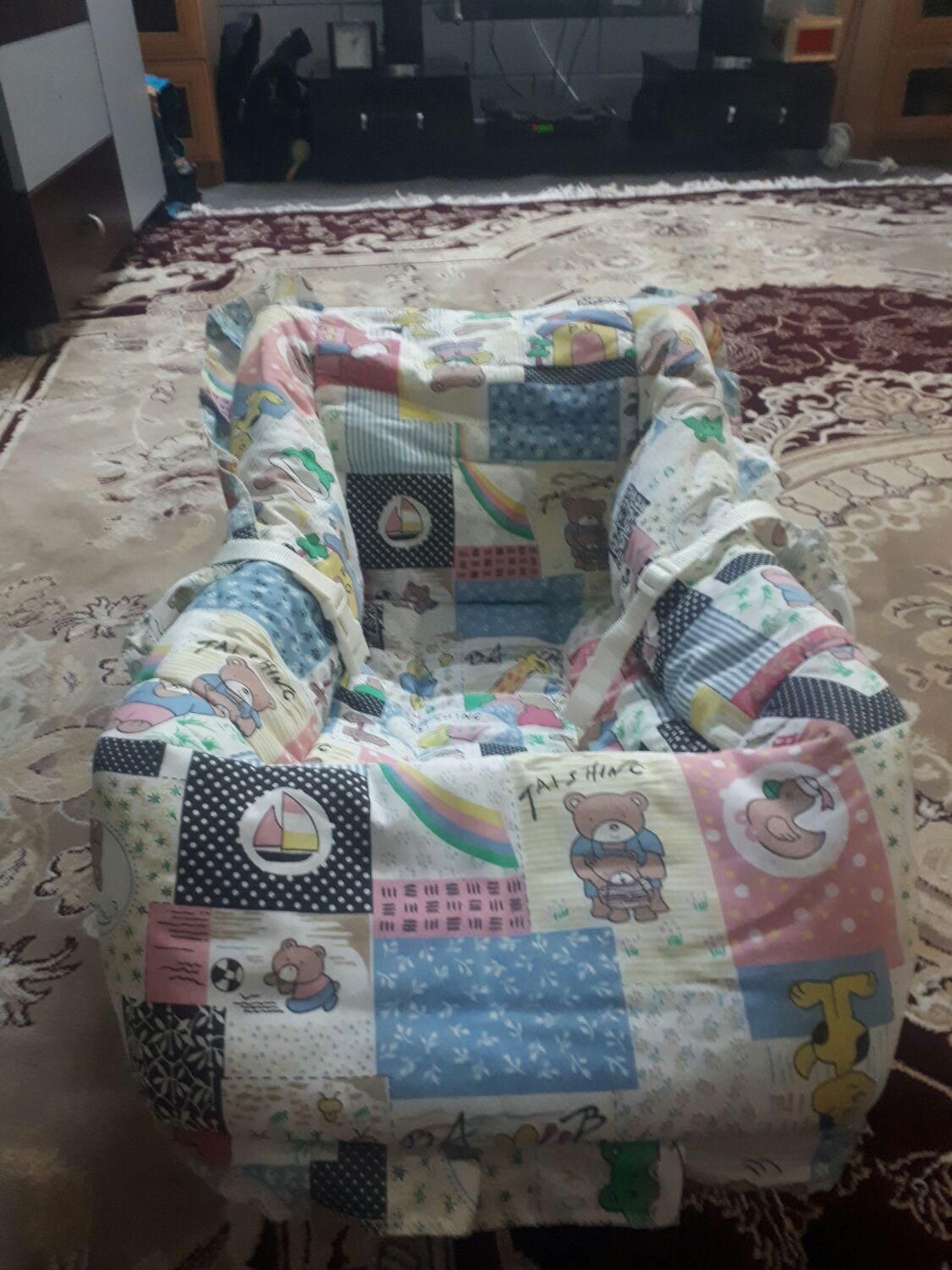 کریر بچه|تخت و صندلی بچه|شیراز, درکی|دیوار