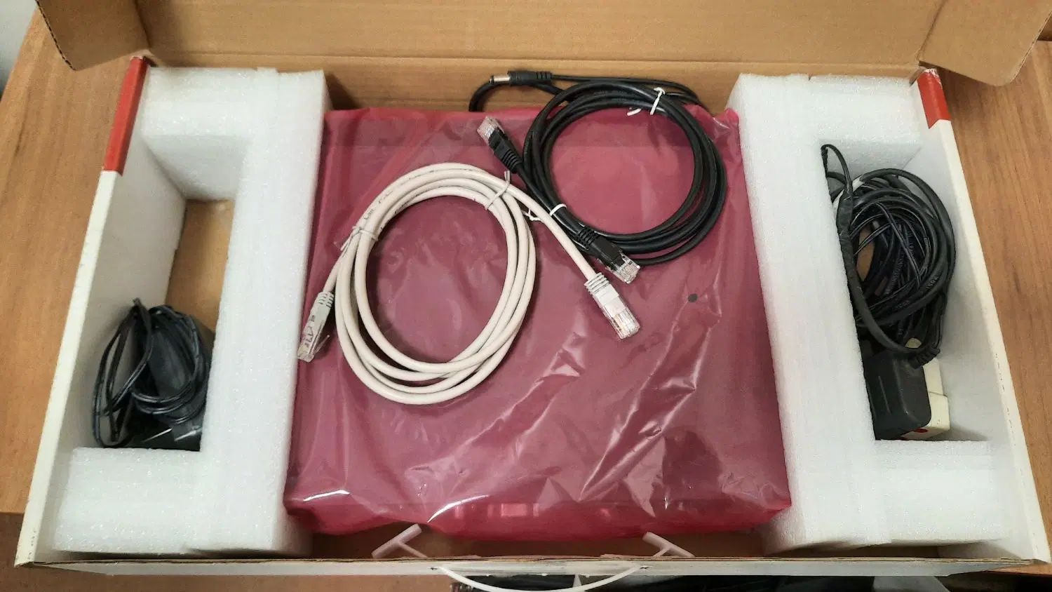 دستگاه NVR هایک ویژین مدل Ds-7600|دوربین مداربسته|تهران, کیانشهر|دیوار