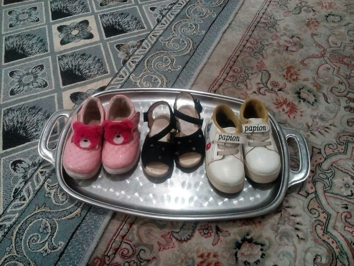 کفش بچگانه راحتی   جفتی 100سایز 22تا26 /2تا4|کفش و لباس بچه|مشهد, انقلاب|دیوار