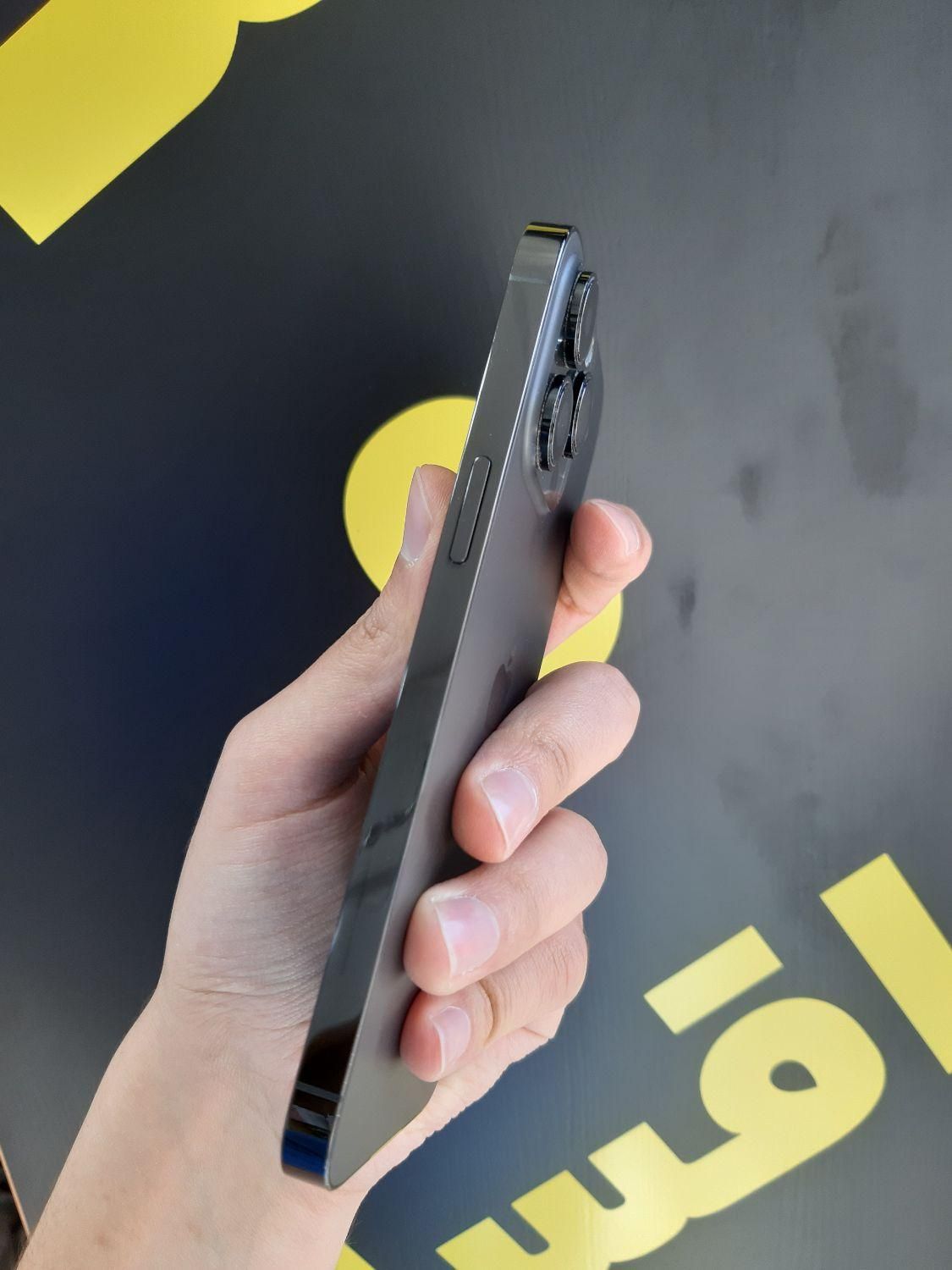 مشکیIp 14 pro max|موبایل|کرج, برغان|دیوار