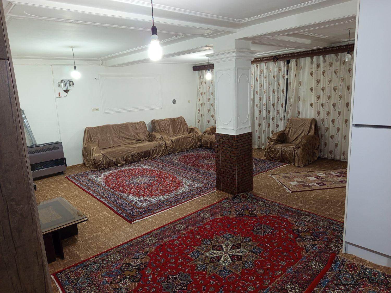 سوییت ویلا آپارتمان مرکز شهر فول امکانات باپارکینگ|اجارهٔ کوتاه‌مدت آپارتمان و سوئیت|نمین, |دیوار