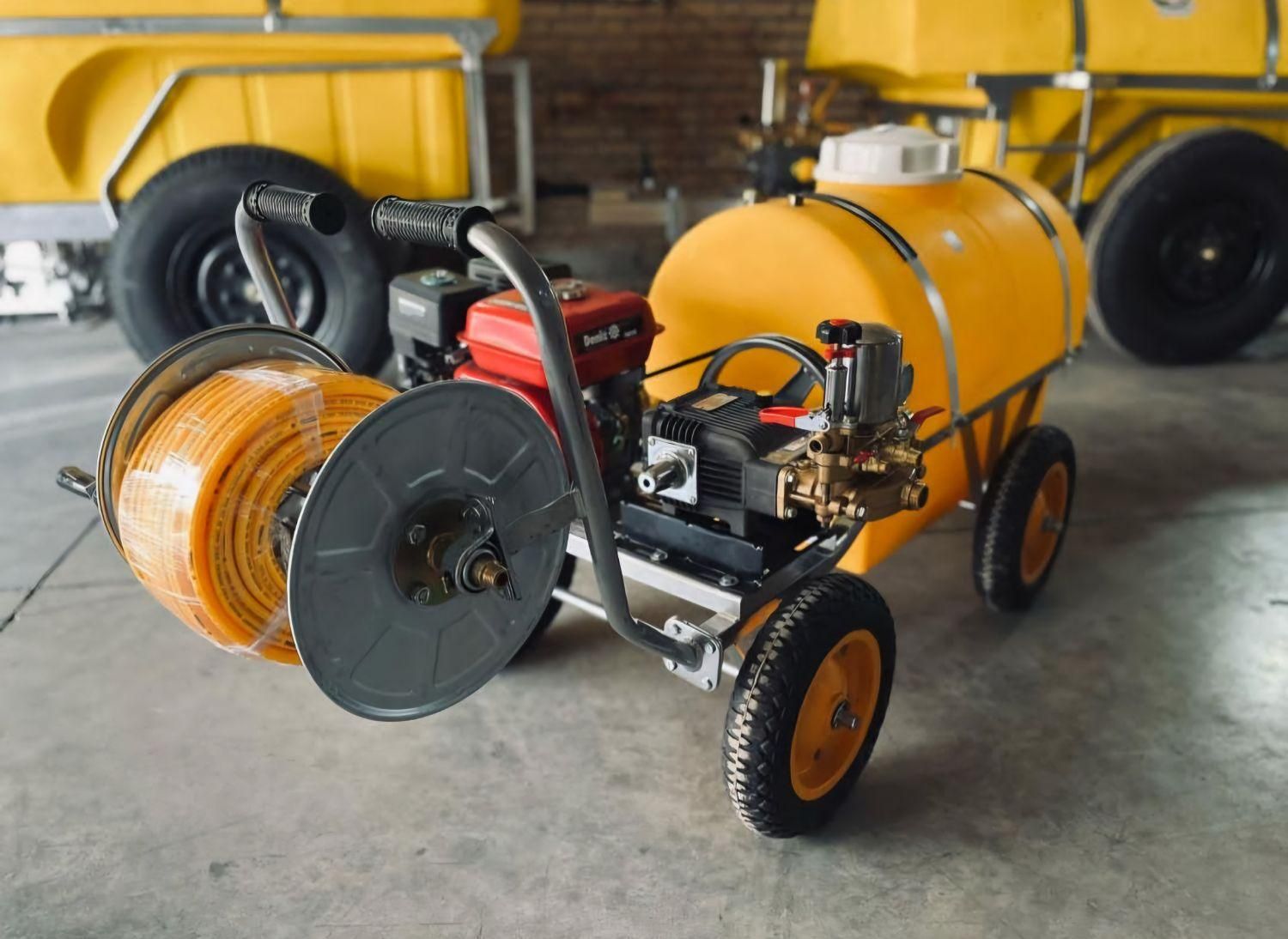 سمپاش فرغونی زنبه ای فرقونی 200لیتری برند آنباکسی|ماشینآلات صنعتی|تهران, شهید رجایی|دیوار