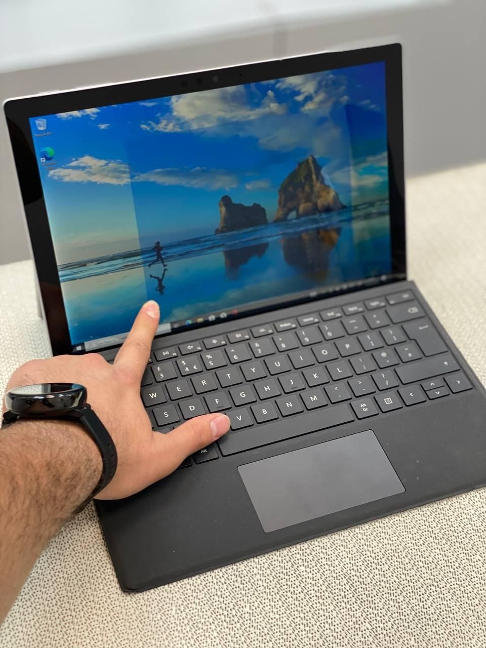 لپ تاپ surface pro 5 sim/سرفیس سیم کارتی|رایانه همراه|گنبد کاووس, |دیوار