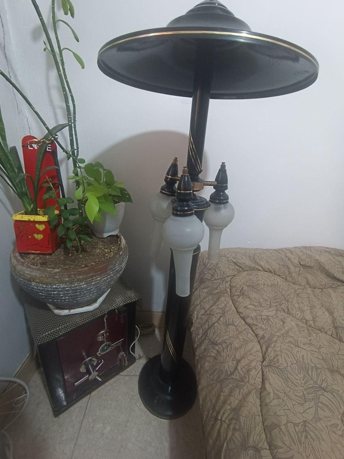 آواژور|چراغ خواب و آباژور|کرج, حیدرآباد|دیوار