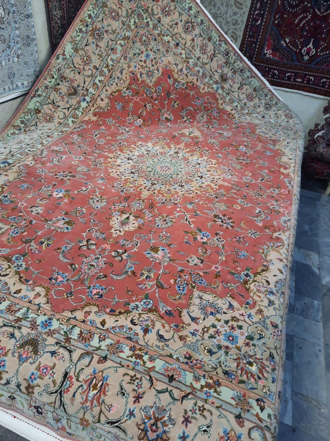 فرش ۹ متری گل ابریشم دستباف کاشان مارک دار(قطبی)|فرش|کرج, برغان|دیوار