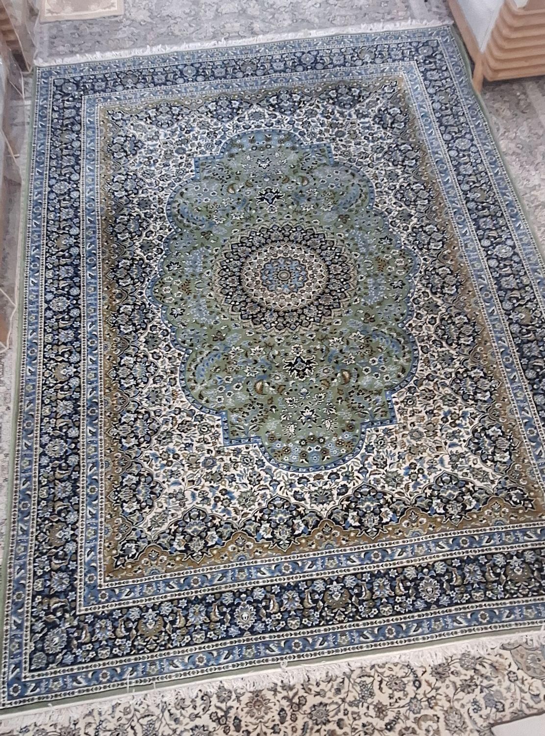 یک تخته فرش ۱۲ متری ۵۰۰ شانه و دو تخته فرش ۶ متری|فرش|تهران, حمزه‌آباد|دیوار