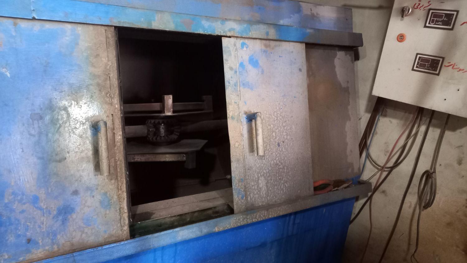 دستگاه تولید توپ دسته دار و توپ بادی|ماشینآلات صنعتی|مشهد, رسالت|دیوار