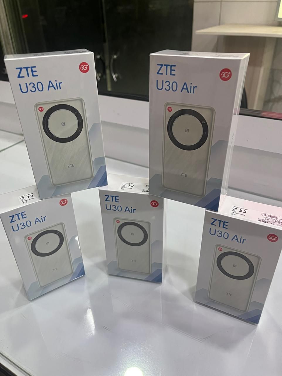 مودم جیبی همراه U 30 AIR ZTE 5G + بسته 1500 گیگ|مودم و تجهیزات شبکه|اصفهان, خرم|دیوار