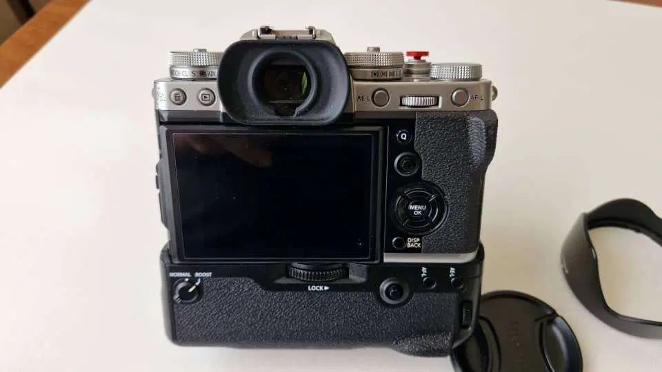 فوجی fujifilm xt3 همراه گریپ، لنز ،شارژر دوقولو|دوربین عکاسی و فیلم‌برداری|تهران, مجیدیه|دیوار