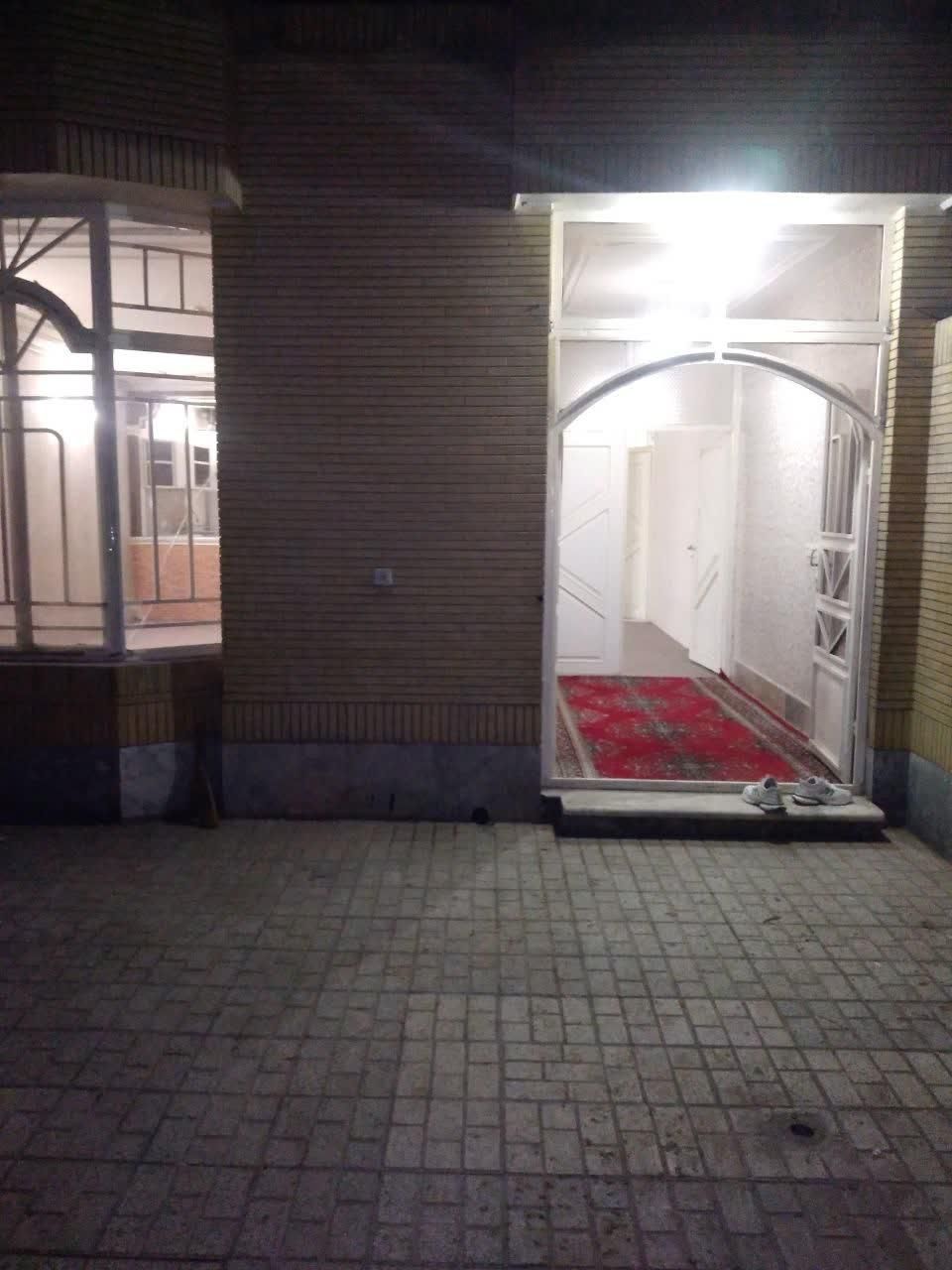 منزل دربست فقط برای خواب بدون وسایل|اجارهٔ کوتاه‌مدت آپارتمان و سوئیت|مشهد, کارمندان دوم|دیوار