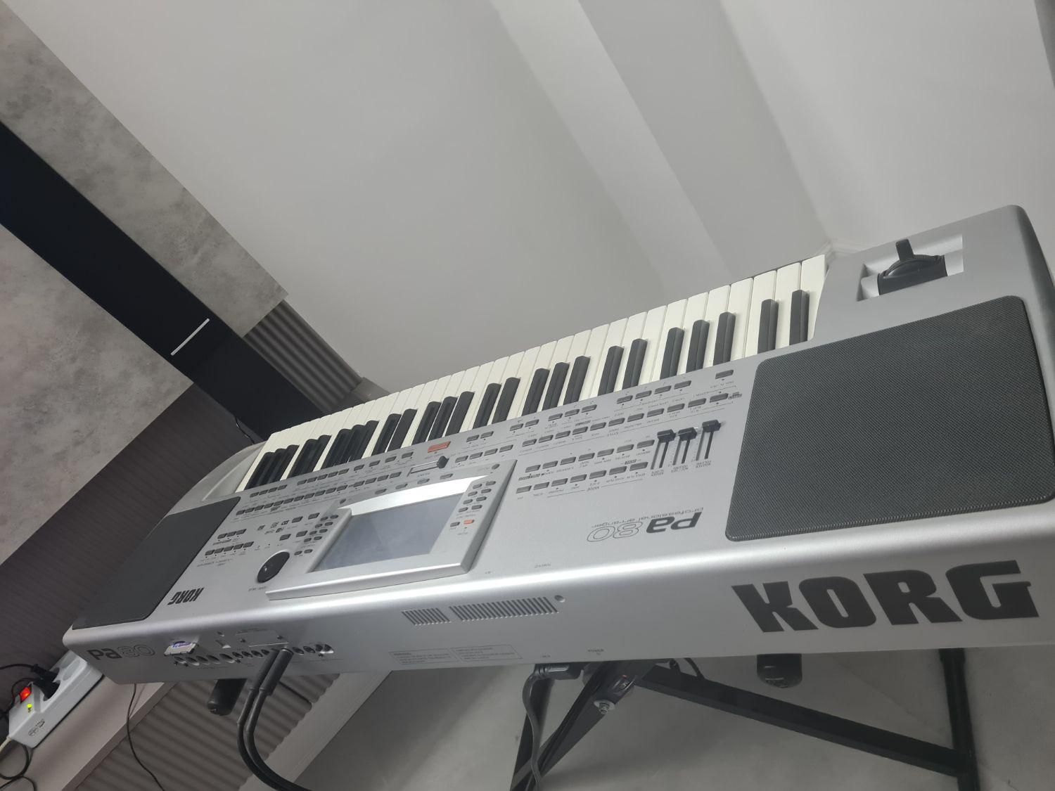 pa80اصل ایتالیا|پیانو، کیبورد، آکاردئون|سبزوار, مدرس|دیوار