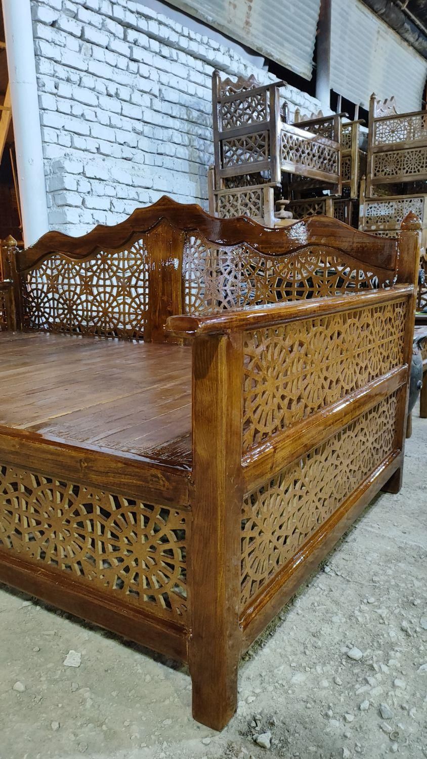 تخت سنتی راحتی کد۷۱۶۰|مبلمان خانگی و میز عسلی|اصفهان, زاجان|دیوار