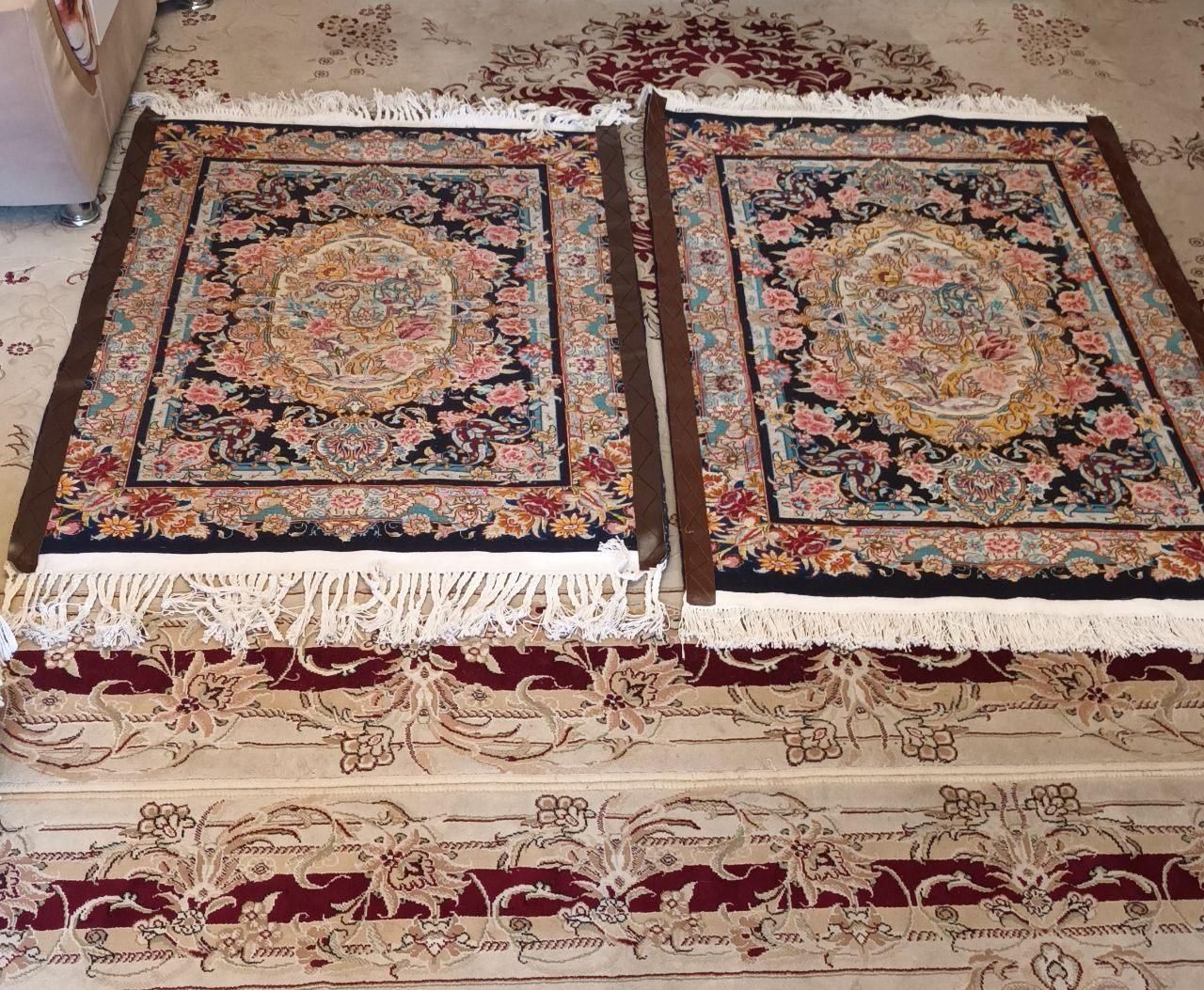 قالیچه گل ابریشم|فرش|شیراز, گلدشت معالی‌آباد|دیوار