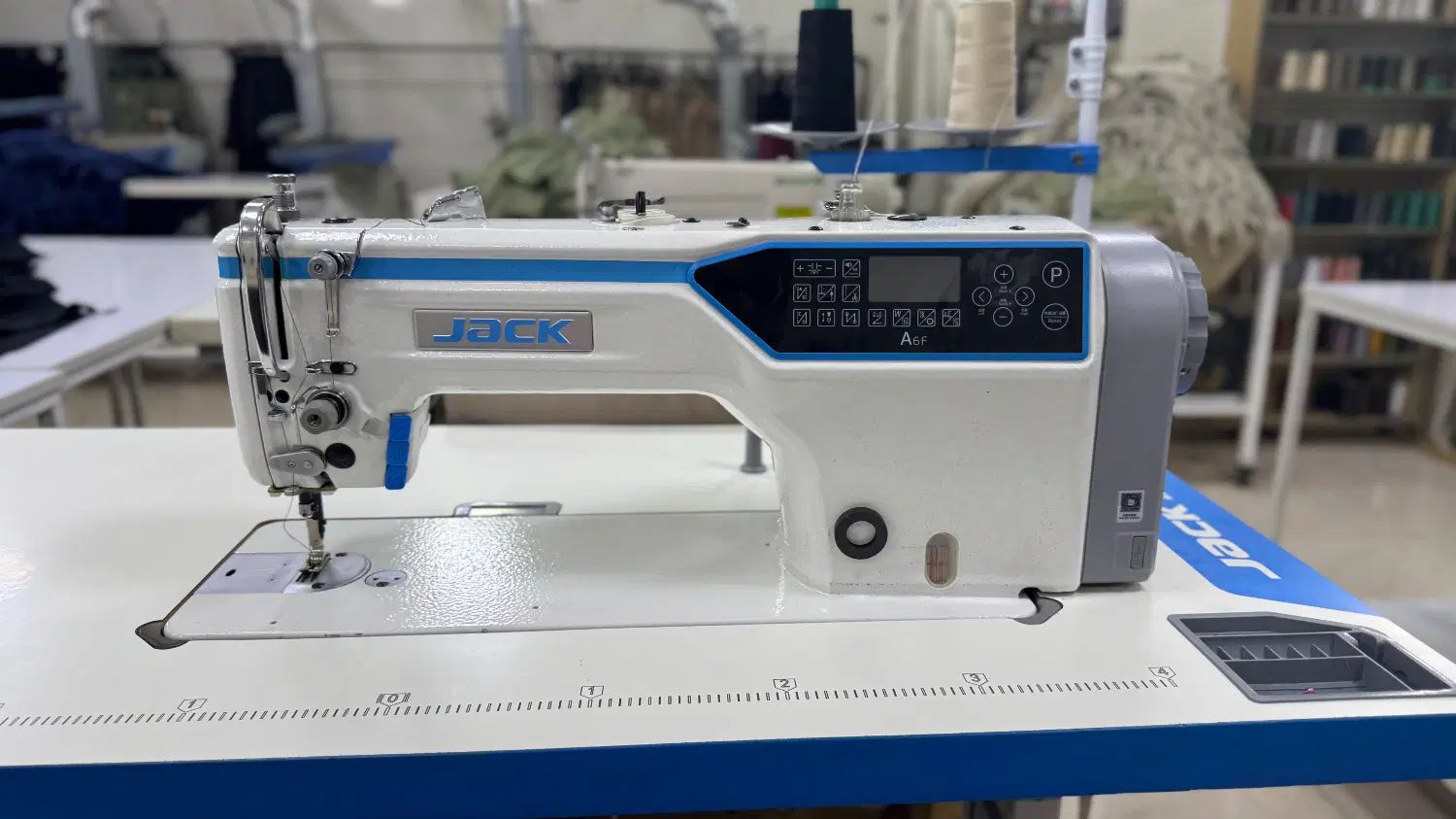 چرخ راسته کامپیوتری جک JACK-A6F میل سوزن متحرک|چرخ خیاطی و ریسندگی|تهران, امجدیه (خاقانی)|دیوار