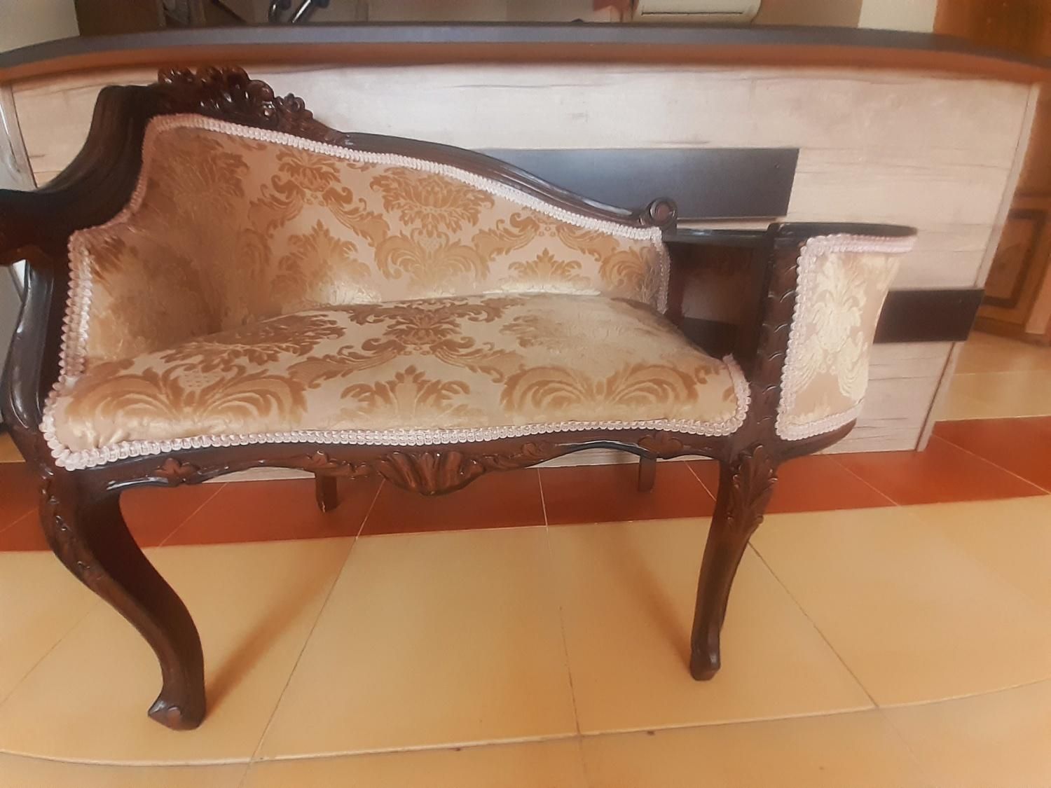 مبل تلفن|صندلی و نیمکت|نجفآباد, ویلاشهر|دیوار