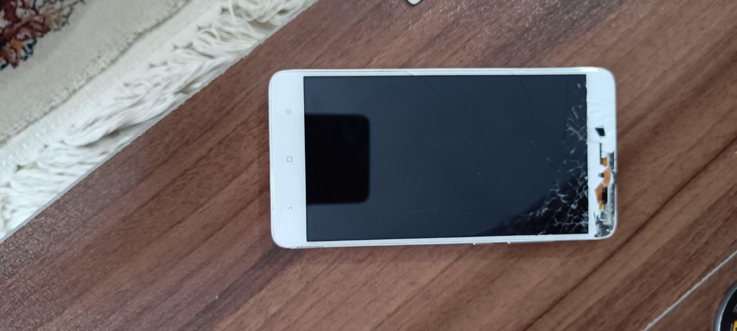 سامسونگ Galaxy J5 Prime با حافظهٔ ۳۲ گیگابایت|موبایل|تهران, آذری|دیوار