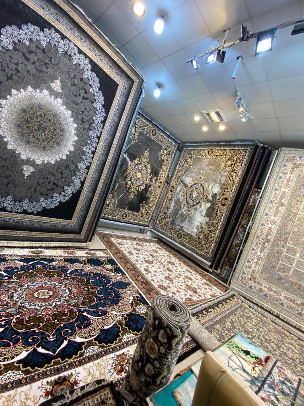 فرش پلمپ کارخانه 12طرقبه شاندیز|فرش|مشهد, نوید|دیوار