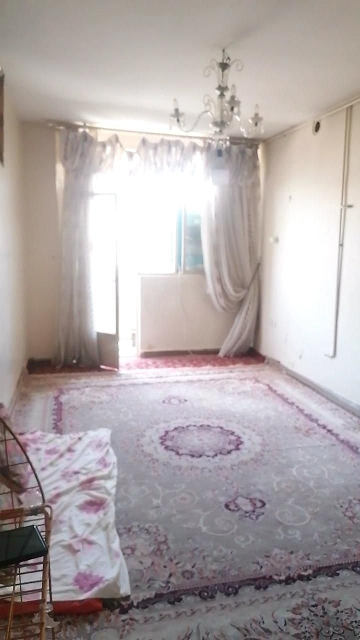 آپارتمان بااسباب یکساله یکخوابه شاهین شهراول سلمان|اجارهٔ آپارتمان|شاهین‌شهر, شهرک گلدیس|دیوار