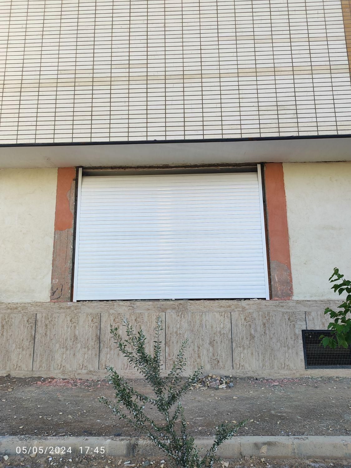 فروش مغازه تجاری ۳۶ متر شهرک سیمرغ اصفهان|فروش مغازه و غرفه|شاهینشهر, گزبرخوار|دیوار