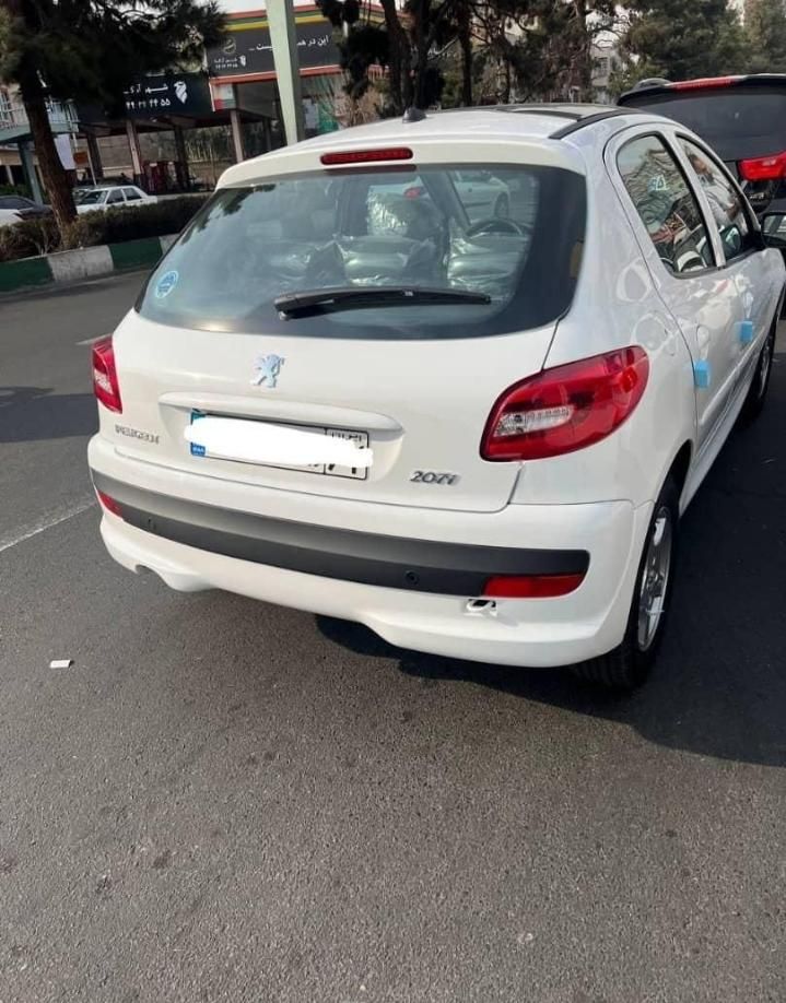 پژو 207i سقف شیشه ای صفر مدل 1404|خودرو سواری و وانت|تهران, ستارخان|دیوار