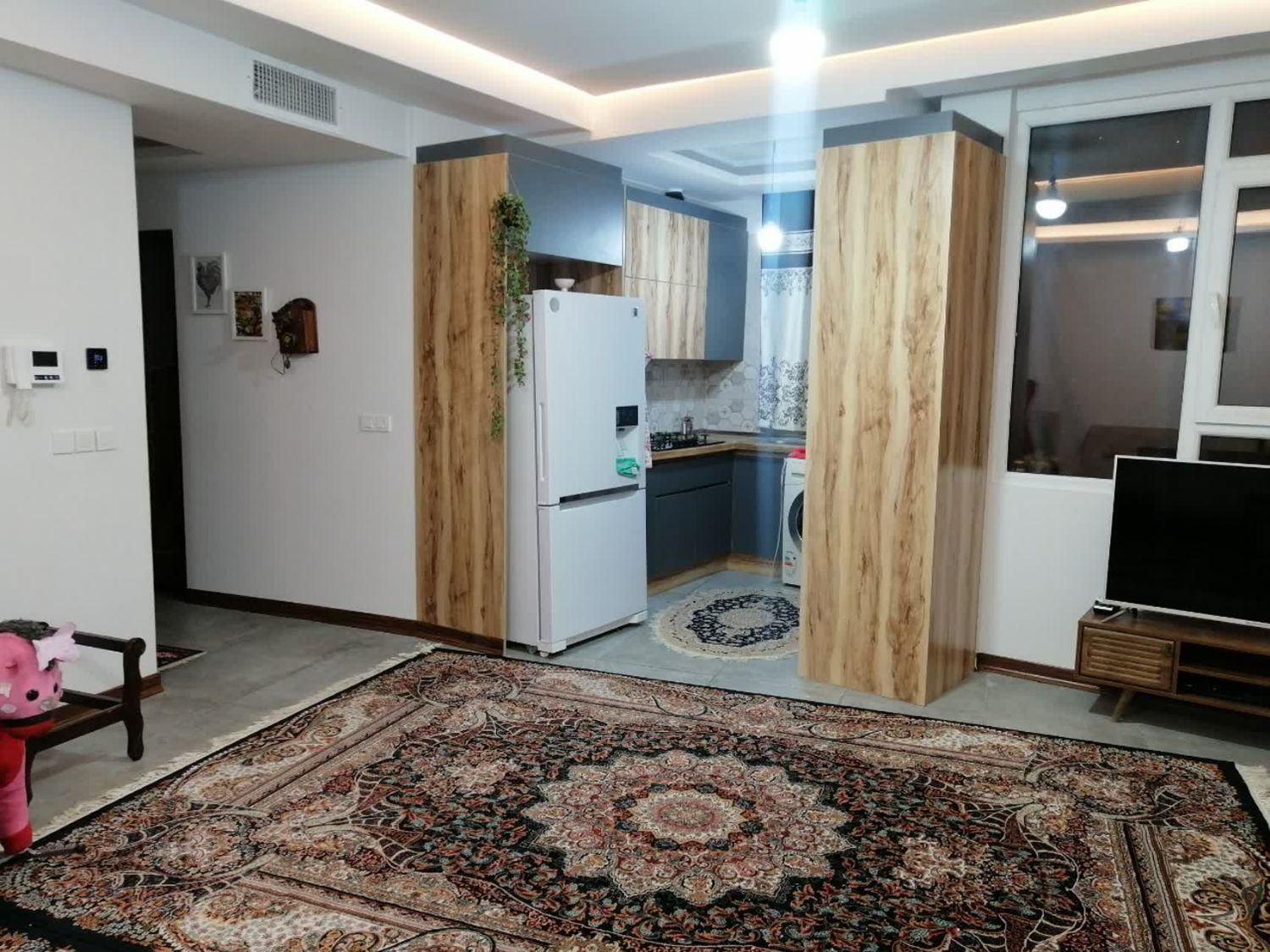 ۷۵متر نوساز۲خواب با آسانسور ،پارکینگ اختصاصی|اجارهٔ آپارتمان|تهران, صفا|دیوار