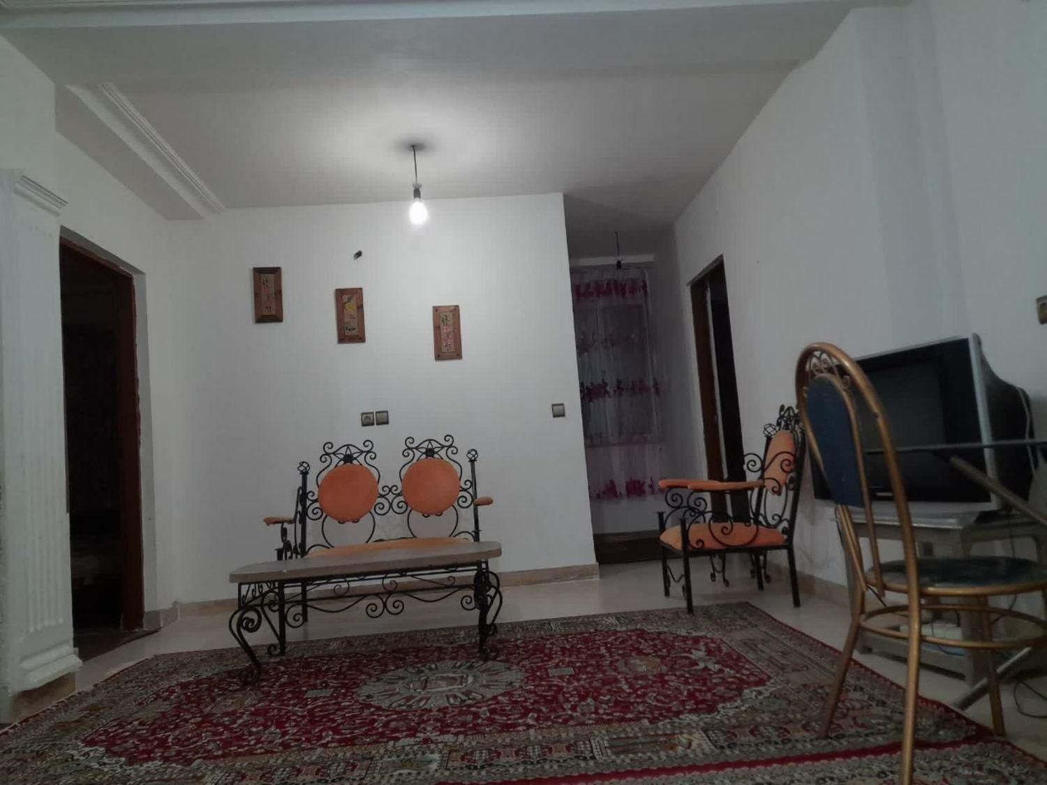 اجاره آپارتمان ۹۰ متری ۲ خوابه طبقه ۲|اجارهٔ آپارتمان|رودسر, |دیوار