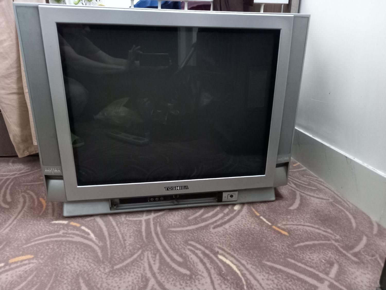 تلویزیون ۲۹ اینچ  توشیبا|تلویزیون و پروژکتور|اصفهان, نصرآباد|دیوار