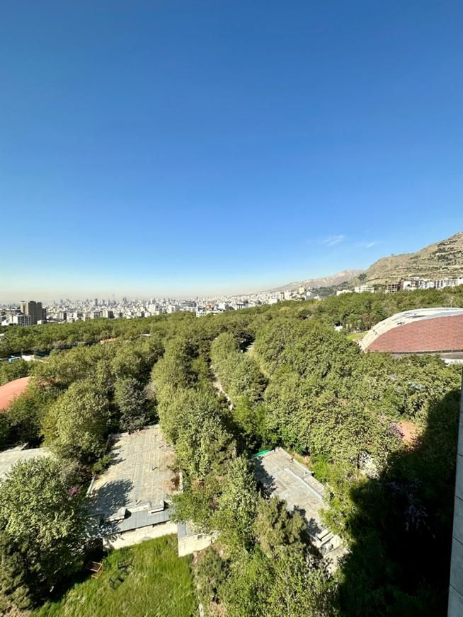 برج مدرن نوساز با ویوو شهر و کوهستان|اجارهٔ آپارتمان|تهران, نیاوران|دیوار