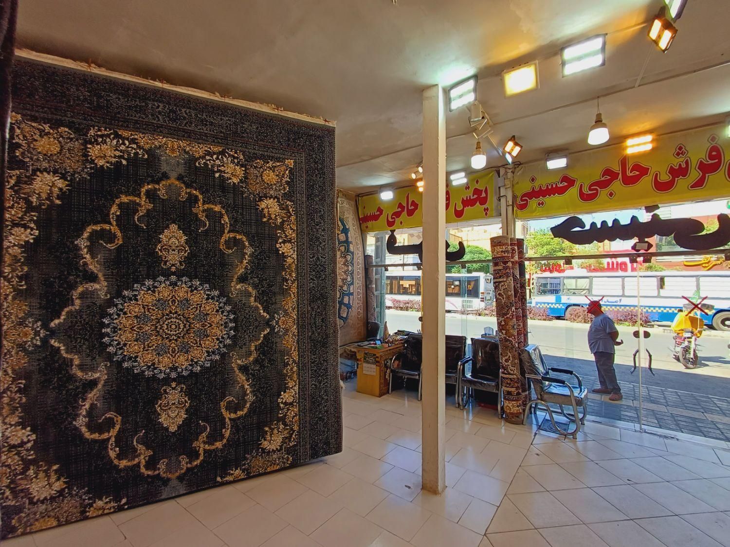 فرش ۶متری پخش در گلبهار وچناران حاجی حسینی ۲/۵۰۰ ت|فرش|گلبهار, |دیوار