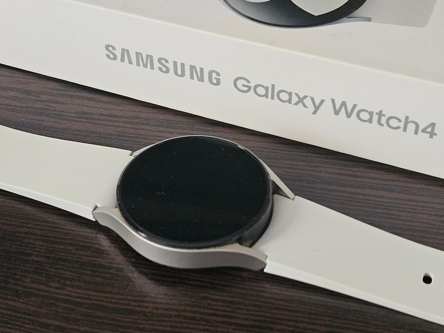 ساعت سامسونگ Galaxy Watch4 سایز 40|ساعت|تهران, یوسف‌آباد|دیوار