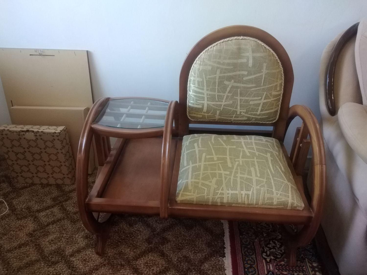 صندلی و میز تلفن|میز تلفن|تفت, |دیوار