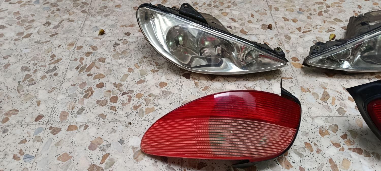 چراغ جلوی و عقب 206 اس دی فابریک کارخانه|قطعات یدکی و لوازم جانبی|رشت, جانبازان|دیوار