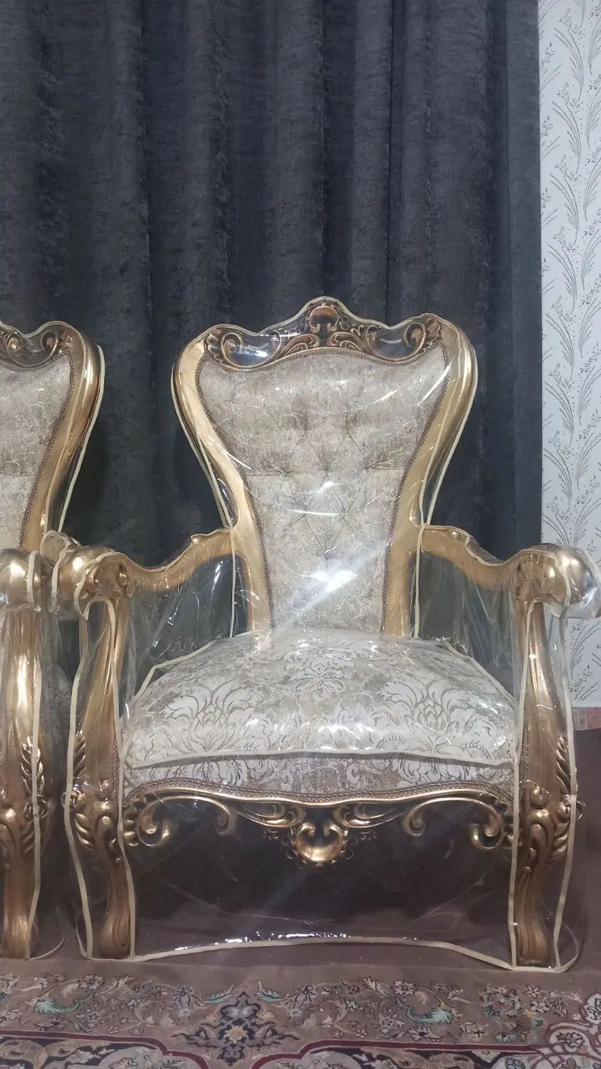 مبل سلطنتی ۹ نفره ، شیک و نو .|مبلمان خانگی و میز عسلی|مشهد, توس (بلوار توس)|دیوار