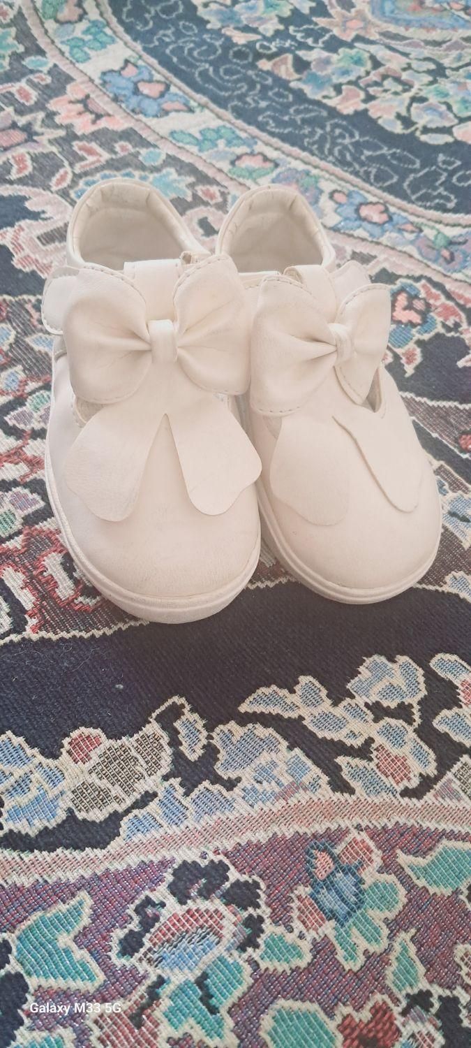 کفش دخترانه|کفش و لباس بچه|کرمان, |دیوار