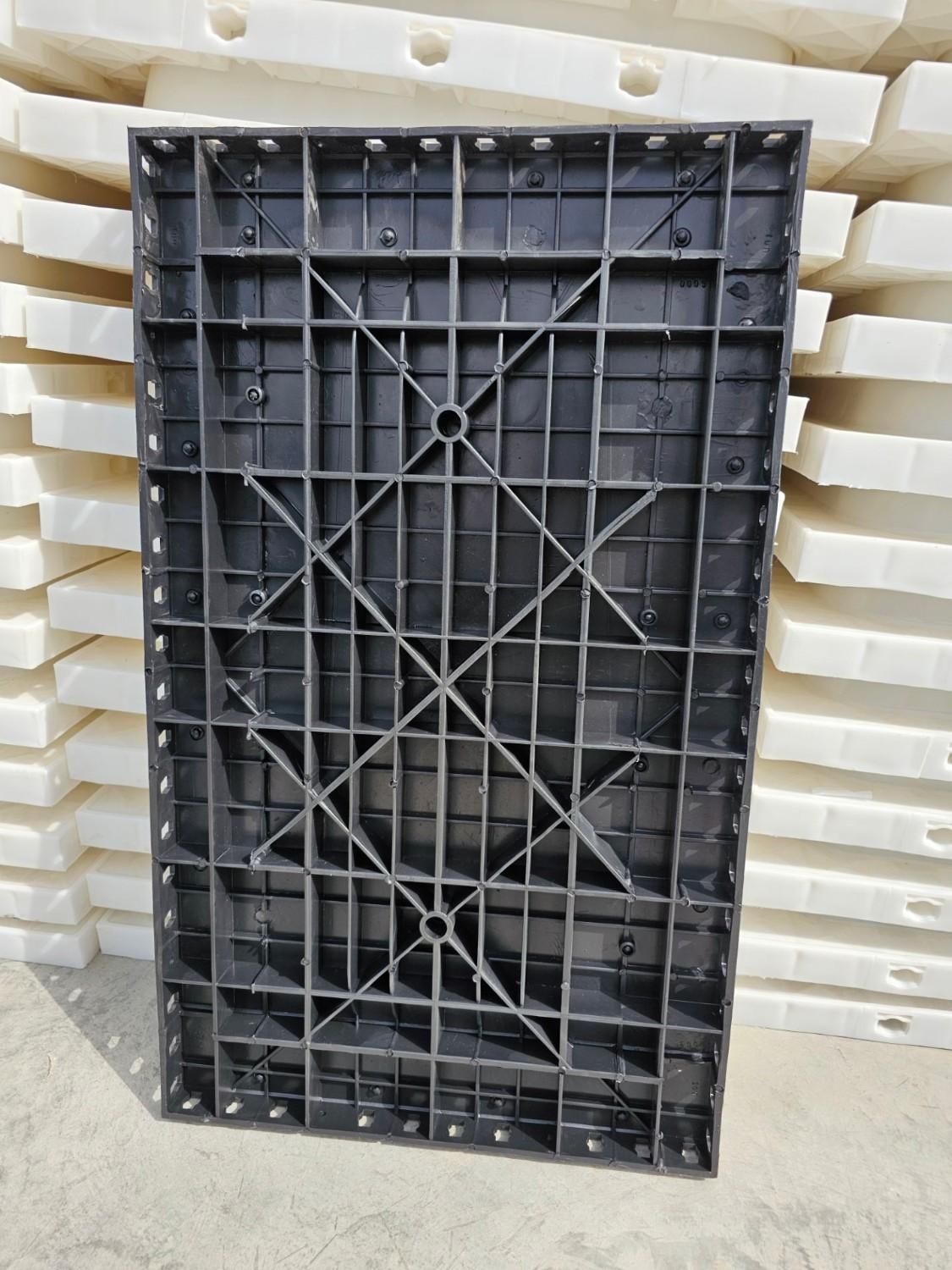 تولید کننده قالب وافل و تخت قفلدار|مصالح و تجهیزات ساختمان|مشهد, الهیه|دیوار