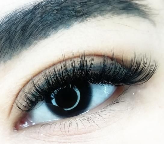 مدل خوش چهره برای خدمات مژه|خدمات آرایشگری و زیبایی|بم, |دیوار