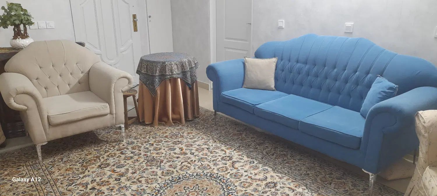 مبلمان راحتی ۷ نفره به همراه روکش و دو کوسن|مبلمان خانگی و میز عسلی|تهران, سلسبیل شمالی|دیوار