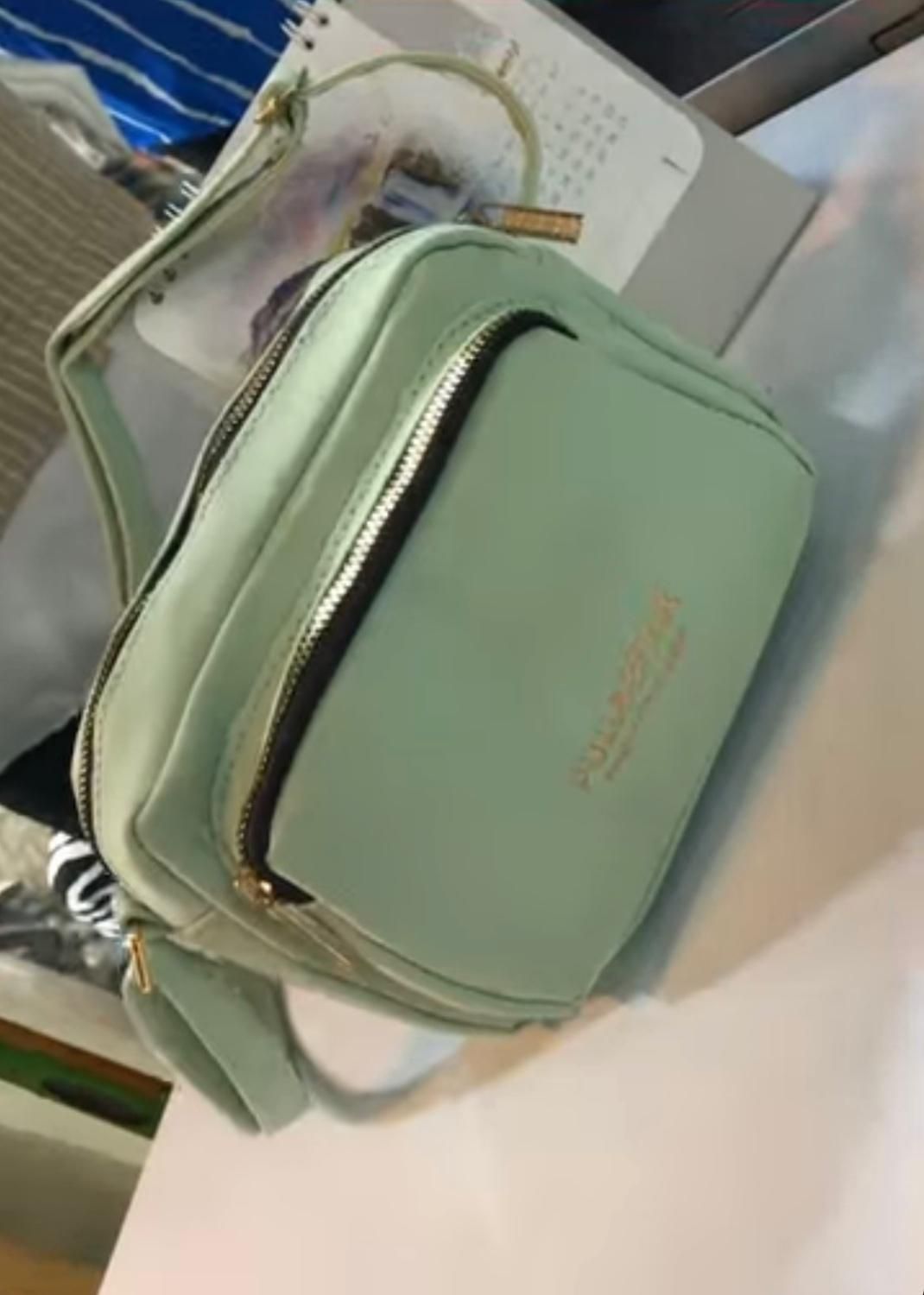 کیف سبز و کالباسی فروشی|کیف، کفش، کمربند|بندرعباس, |دیوار