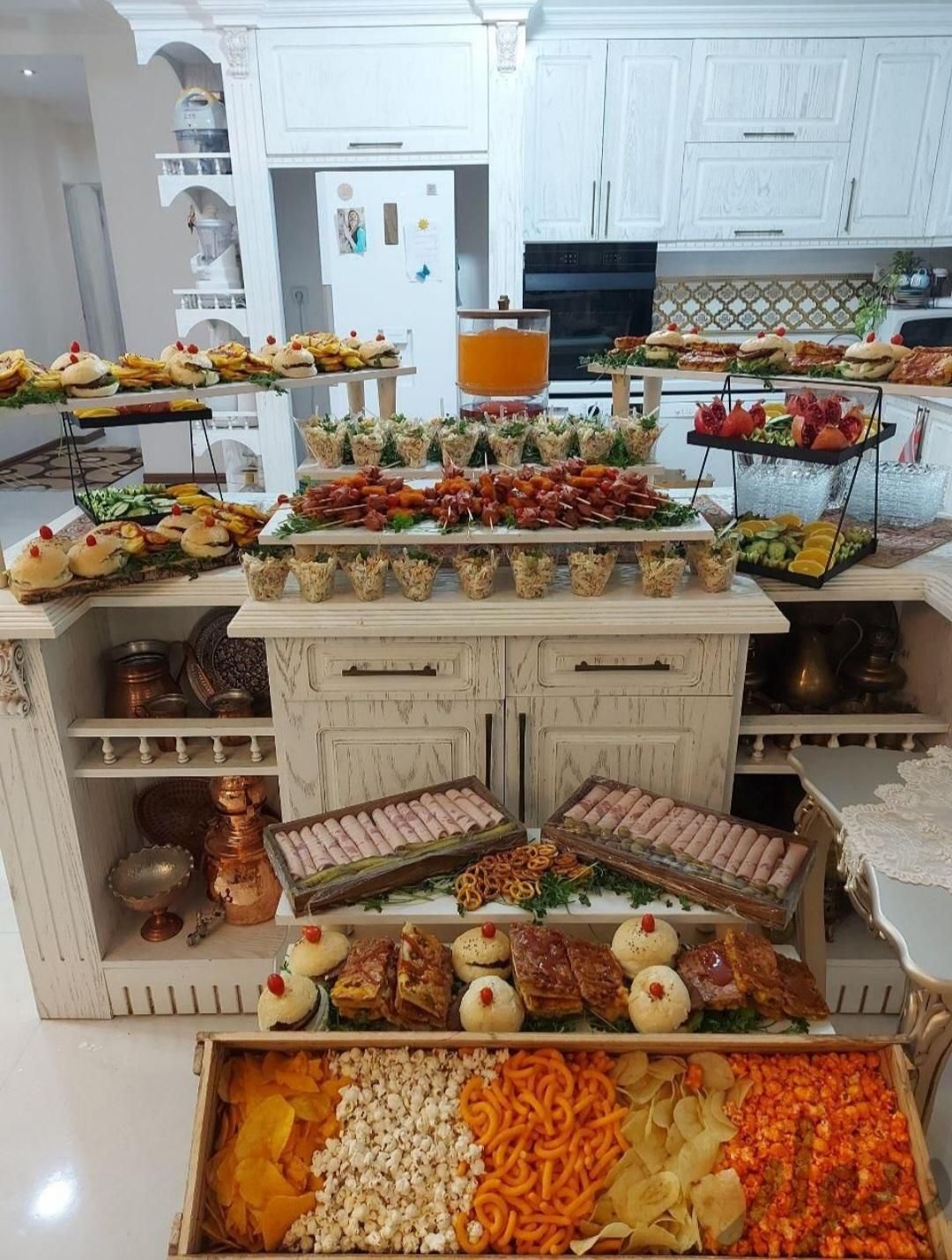 خدمات فینگر فود مزه طوری باغ دیجی بادکنک فینگر فود|خدمات پذیرایی، مراسم|مشهد, سجاد شهر|دیوار