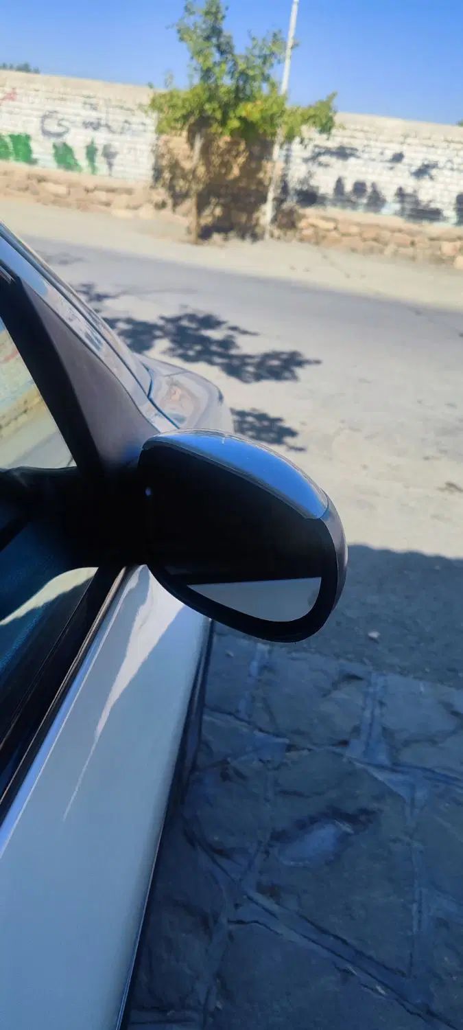 ی جفت اینه سالم و ی جفت خطر سالم ی جفت هم چراغ|قطعات یدکی و لوازم جانبی|گلبهار, شهر جدید گلبهار|دیوار