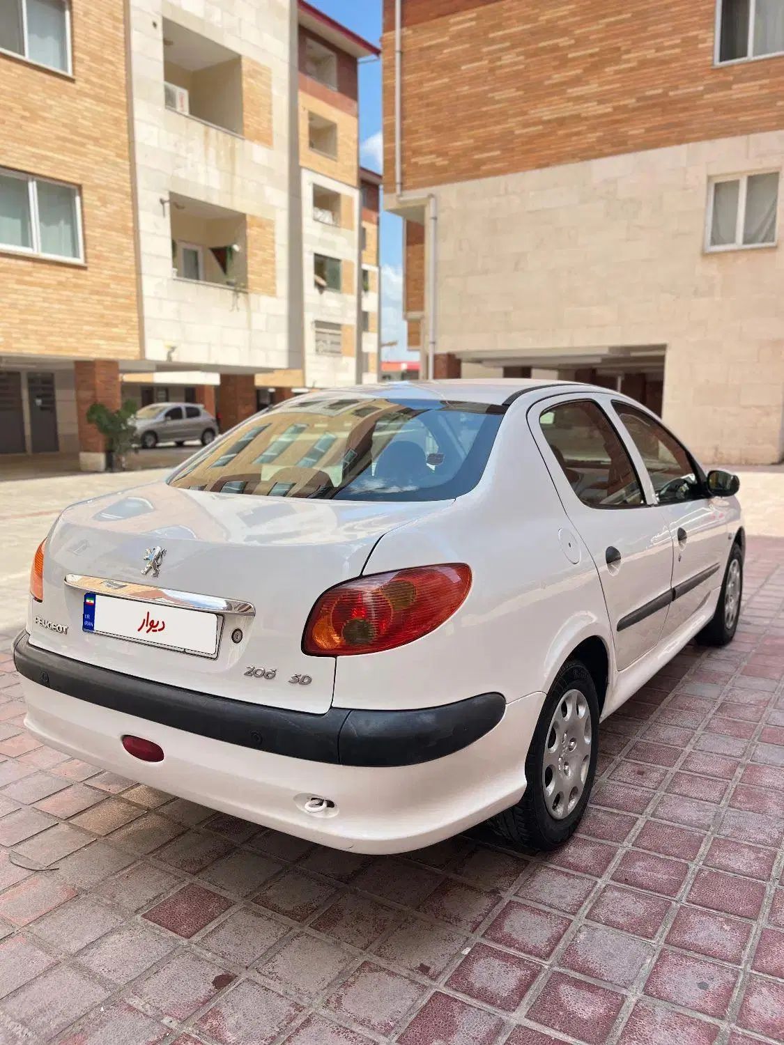 206sd v8 دریچه سیمی|خودرو سواری و وانت|رشت, نامجو|دیوار