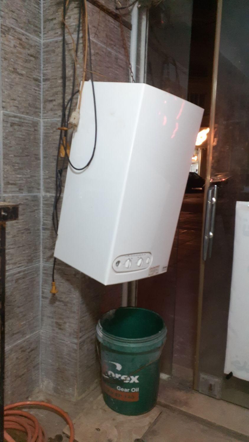 سرویسکار لباسشویی و بخاری گازی و آبگرکن و..|خدمات پیشه و مهارت|محمدشهر, همایون ویلا|دیوار