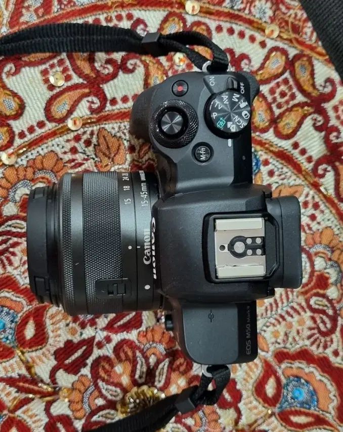 دوربین Canon EOS M50 Mark II در حد نو|دوربین عکاسی و فیلم‌برداری|مشهد, جاهد شهر|دیوار