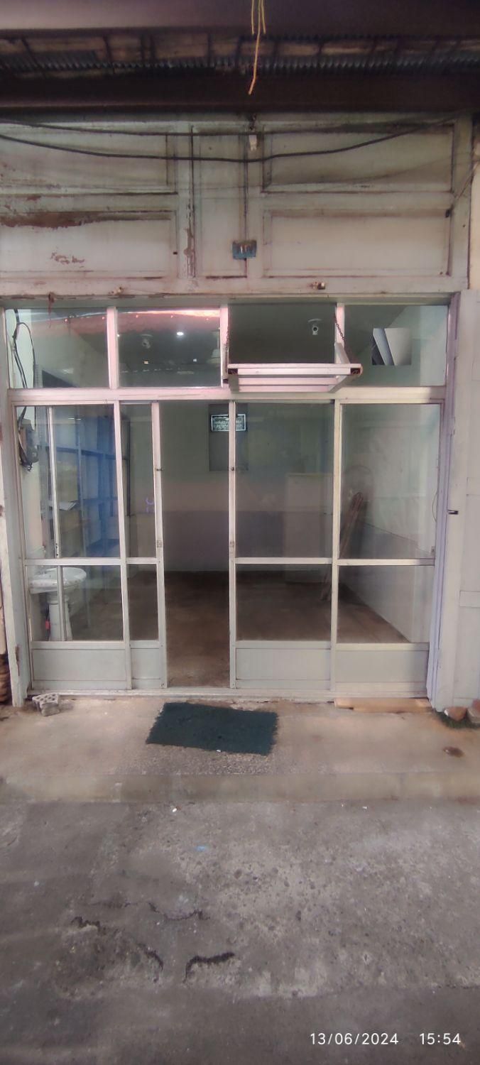 بهترین مغازه وسط بازار اصلی رشت با اجاره استثنایی|اجارهٔ مغازه و غرفه|رشت, بازار|دیوار