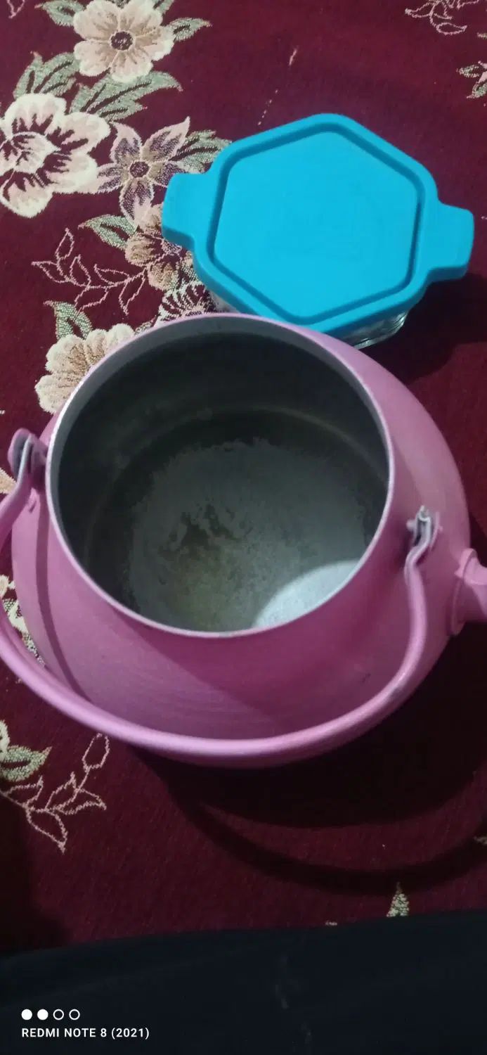 سلام یک دانه کتری  سالم  یک بارم استفاد شده|قوری، کتری، قهوه‌ساز دستی|کرمانشاه, |دیوار