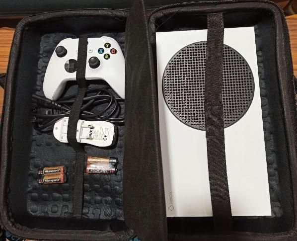کنسول Xbox series s درحد آکبند|کنسول، بازی ویدئویی و آنلاین|بوشهر, |دیوار