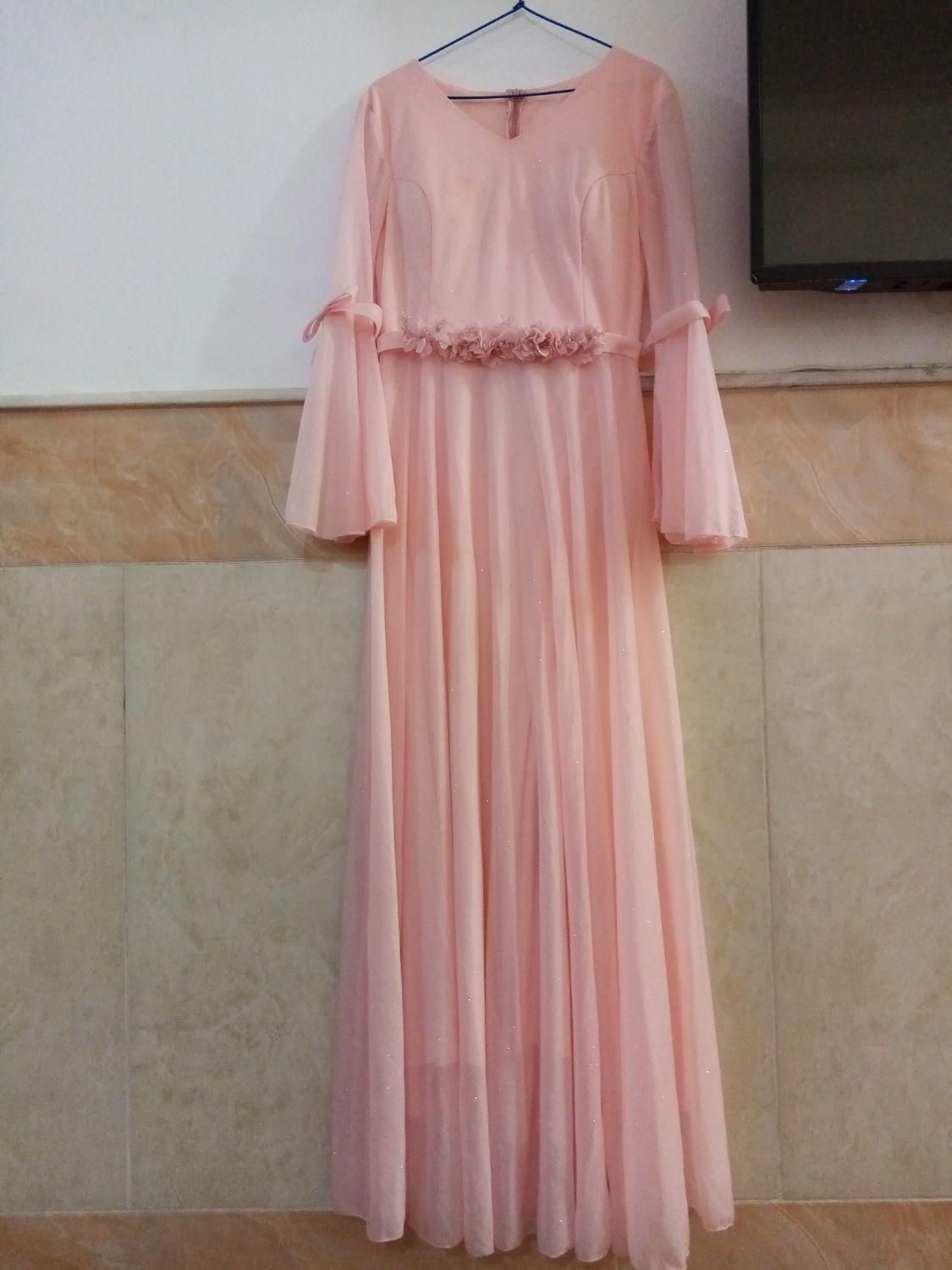 مجلسی توری|لباس|قم, نیروگاه|دیوار