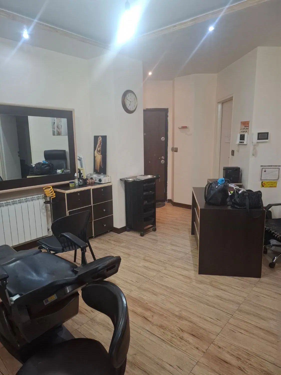 اجاره اتاق درسالن زیبایی فلکه اول گوهردشت|اجارهٔ دفتر کار، اتاق اداری، مطب|کرج, اتحاد|دیوار